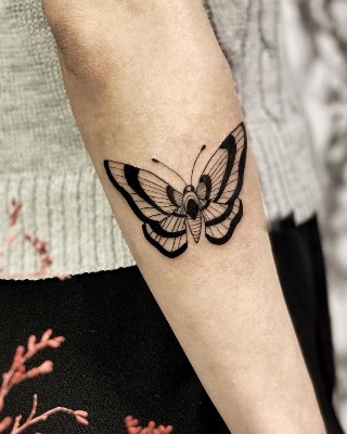 Fine Line — Hand In Glove Tattoo