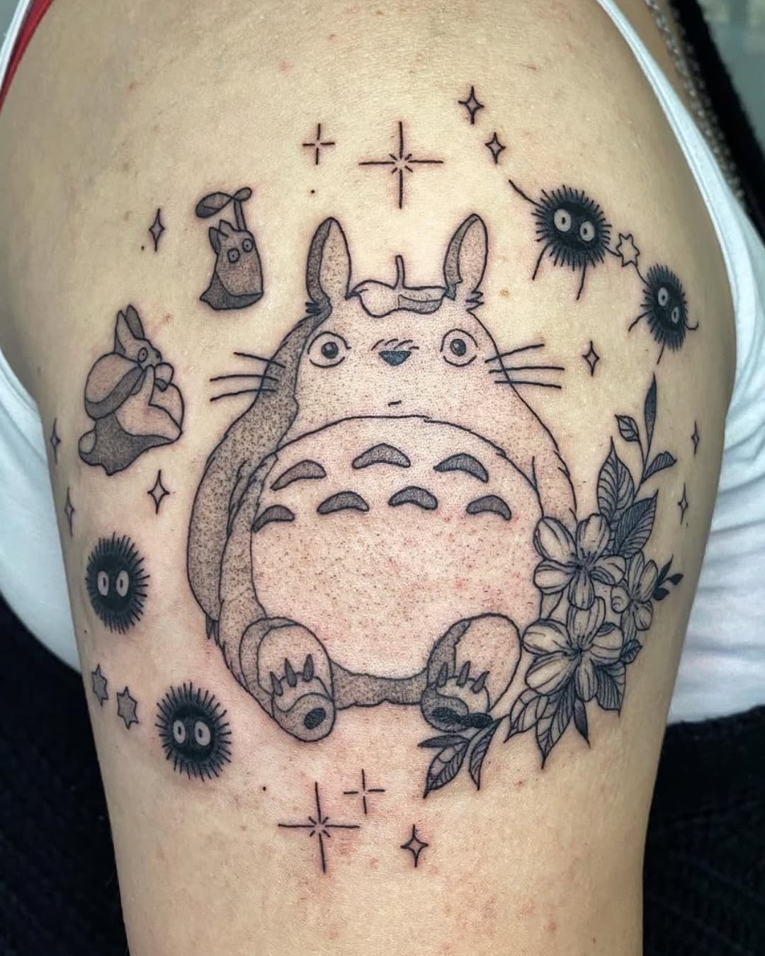 Fine Line tattoo by Angéline in Paris, France